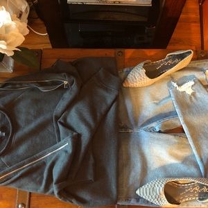 Joe’s Emily Sweatshirt Sz Small